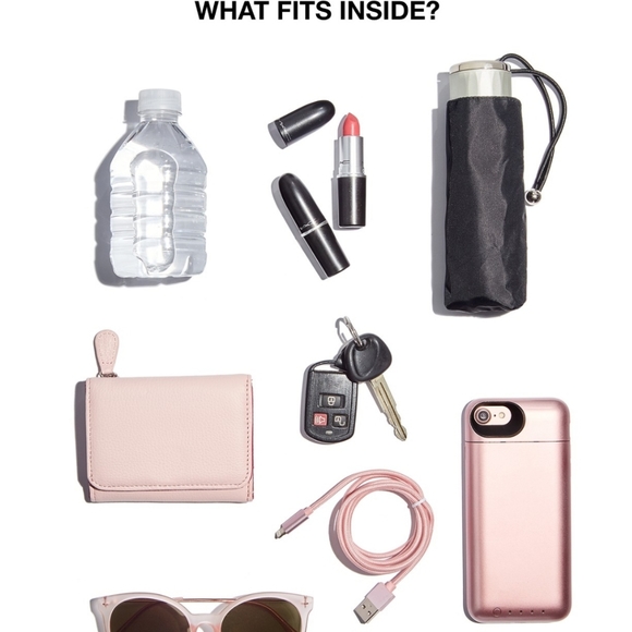 Michael.Kors Camden Small.Messenger Bag - Picture 8 of 10